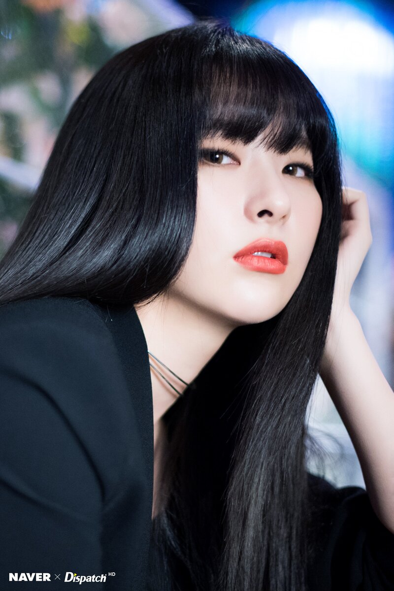 NAVER x DISPATCH Update with Red Velvet Seulgi | 180508 documents 2