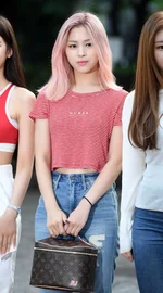 190802 ITZY Ryujin on the way to Music Bank