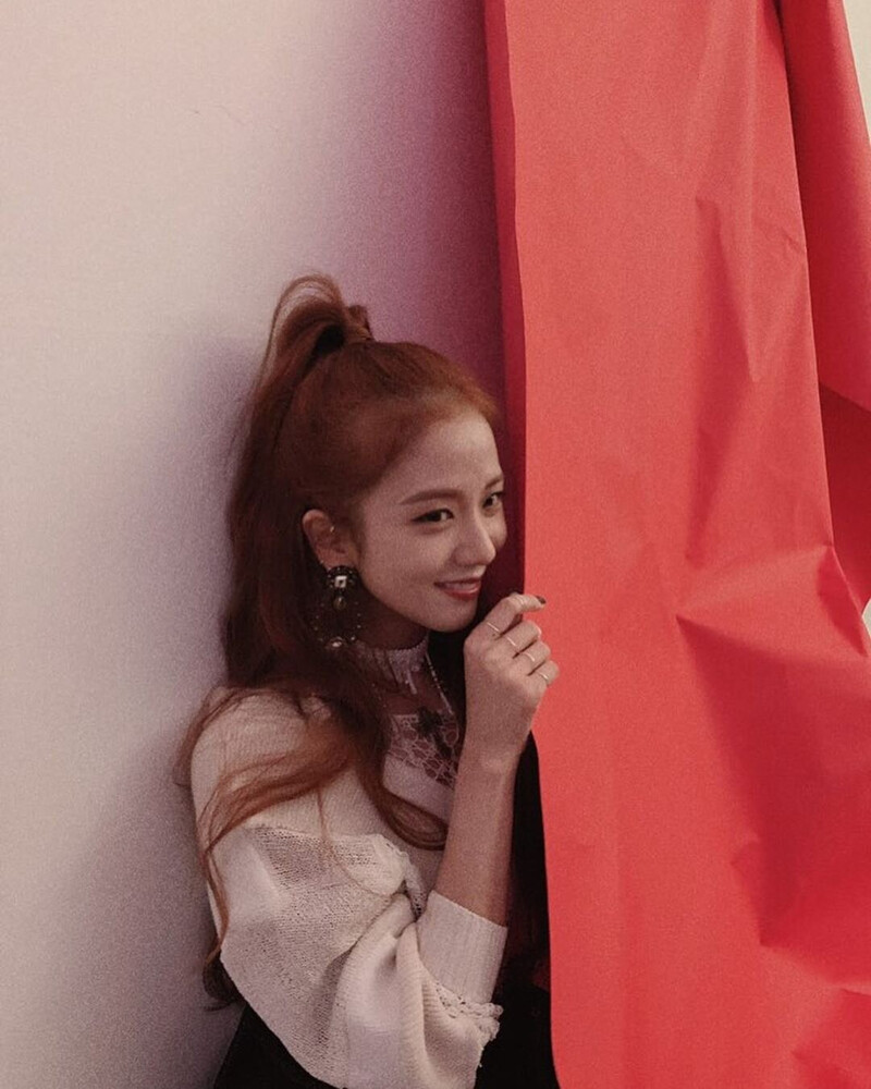 190604 JISOO InstagramUpdate documents 5