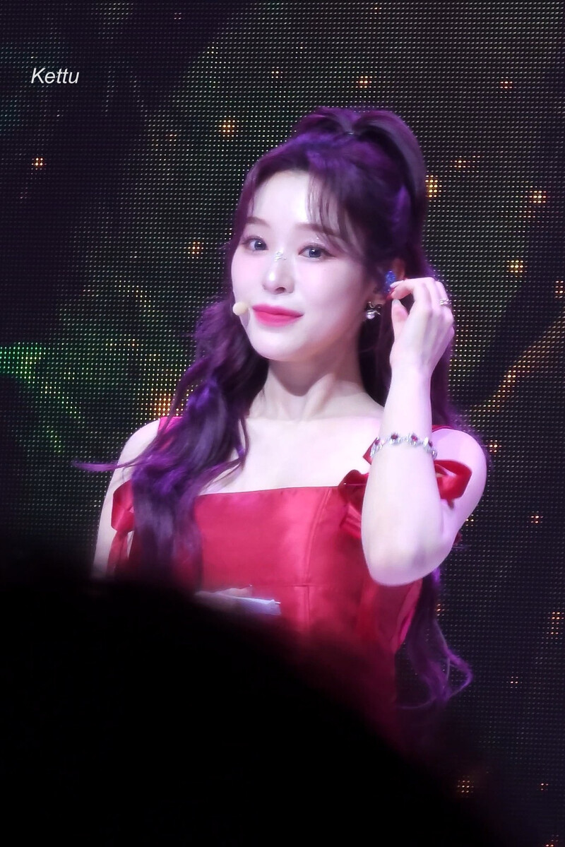 241224 Dreamcatcher Gahyun - '7 Doors of Christmas: A Lucky Encore' in Seoul Day 1 documents 2