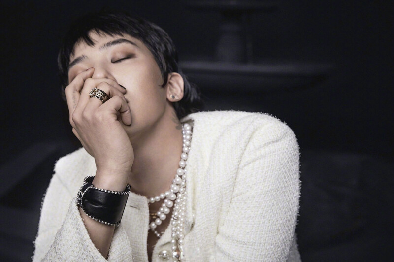 BIGBANG G-Dragon for Harper's Bazaar Korea | April 2023 Issue documents 13