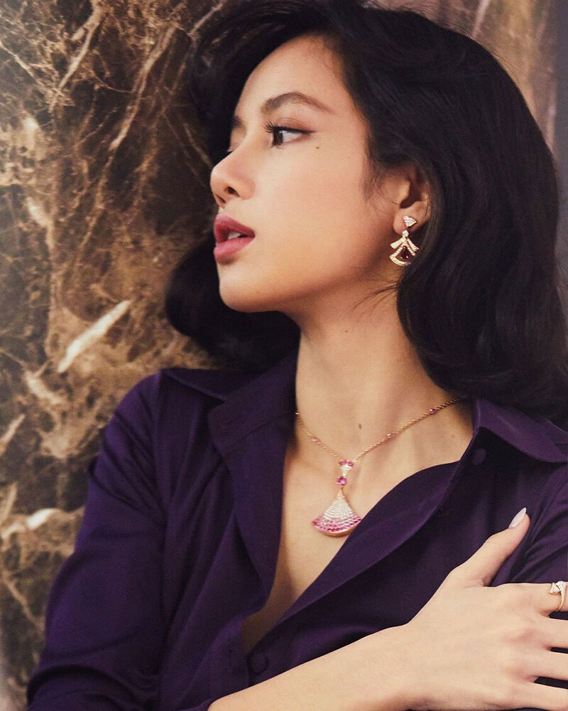 LISA x BVLGARI “DIVA’S DREAM COLLECTION” documents 4