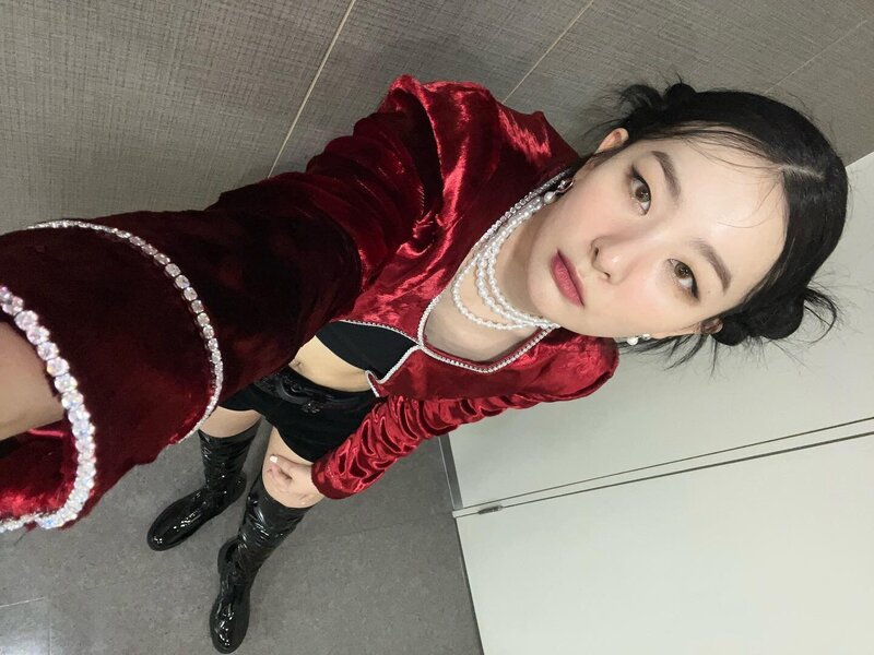 211217 Red Velvet Seulgi Instagram Update documents 4