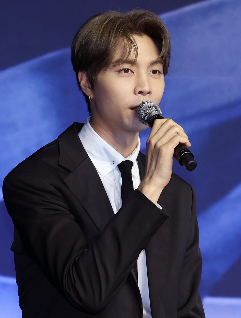 231006 NCT 127 Johnny - 'Fact Check' 5th Album Press Conference documents 1