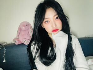 220204 LOONA Twitter Update - Choerry