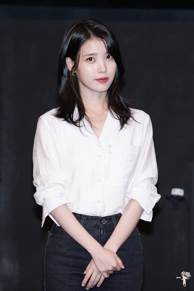 220612 IU- 'BROKER' Stage Greetings at Seoul documents 29