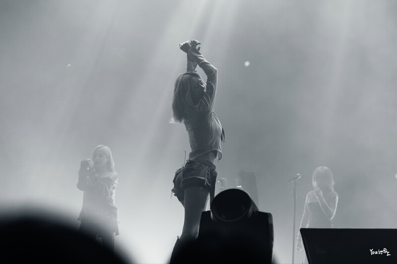 240401 Dreamcatcher Yoohyeon - 2024 World Tour 'Luck Inside 7 Doors' in Hong Kong documents 3