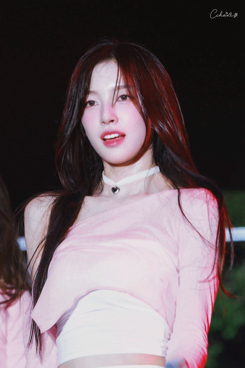 240529 OH MY GIRL Arin - Yeosu Edu Dream K-pop Concert documents 10