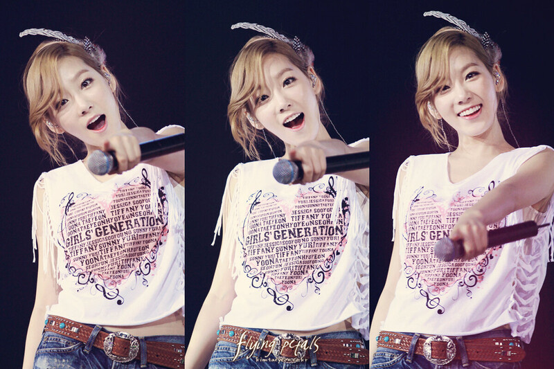 120115 Girls' Generation Taeyeon at 2011 Girls' Generation Tour in Hong Kong documents 19