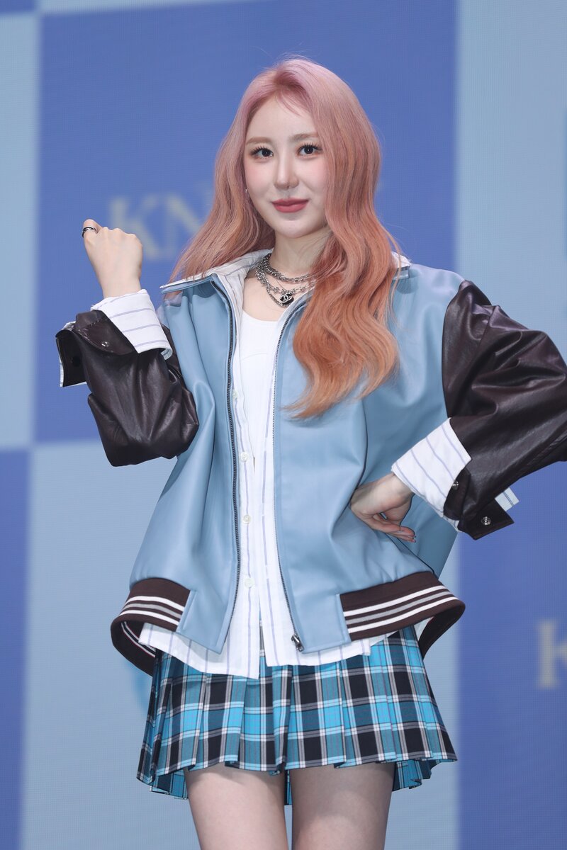 230412 Lee Chaeyeon 'Over the Moon' Press Showcase documents 4
