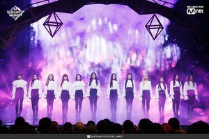 190221 LOONA - 'Butterfly' at M COUNTDOWN