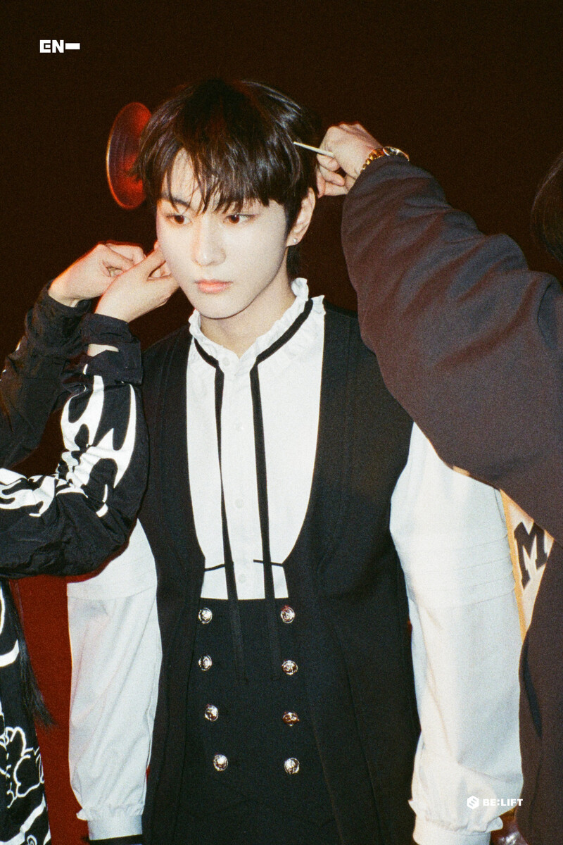 230716 ENHYPEN <DARK BLOOD>  Behind Photo (film ver.) - Jungwon | Weverse documents 2