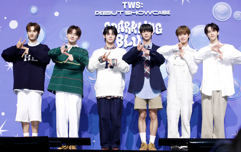 240122 TWS - 'Sparkling Blue' Debut Showcase documents 2