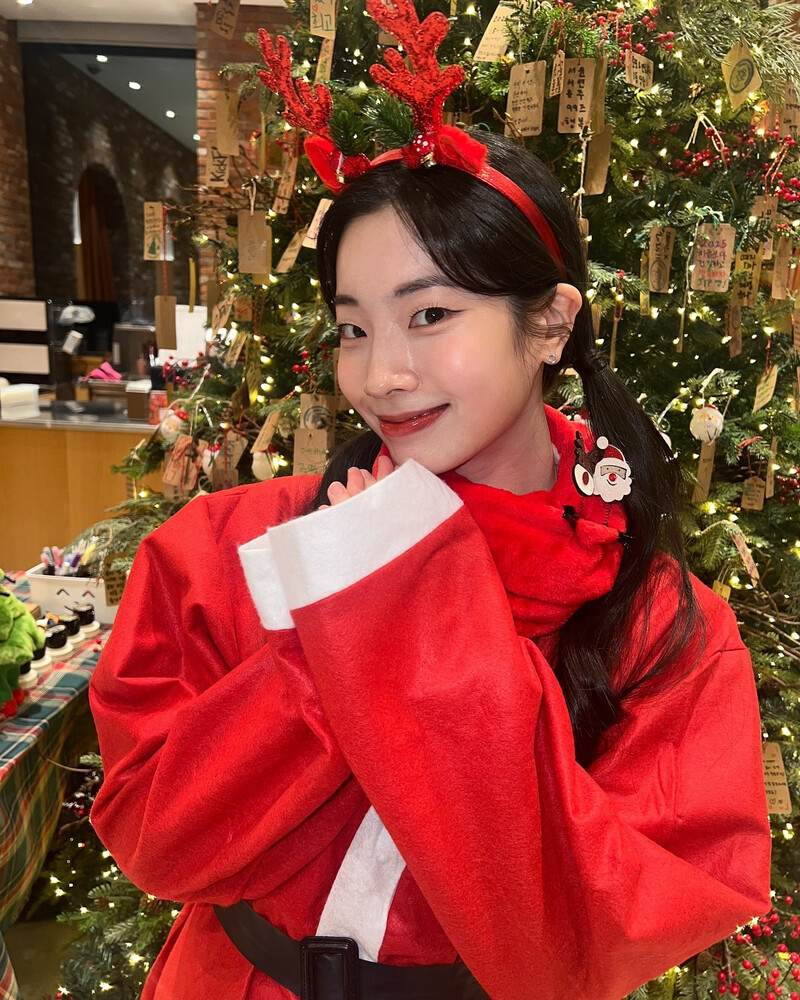 241225 DAHYUN Instagram Update documents 2