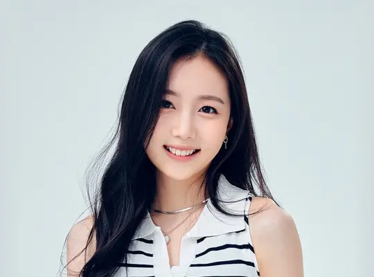 Kim Yunseo My Teenage Girl profile photos | kpopping