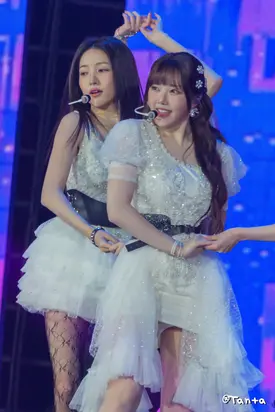 250104 Gfriend Yerin & Sowon   - at Golden Disc Awards 2025