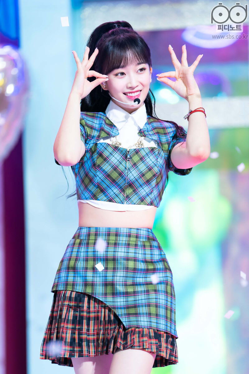 210912 STAYC - 'STEREOTYPE' at Inkigayo documents 17