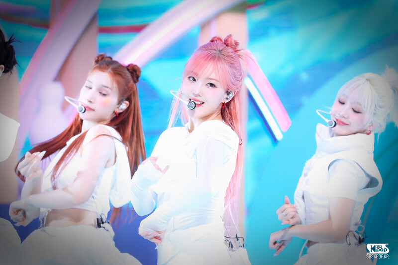 241103 Kep1er Chaehyun - TIPI-TAP and sync-love at Inkigayo documents 3