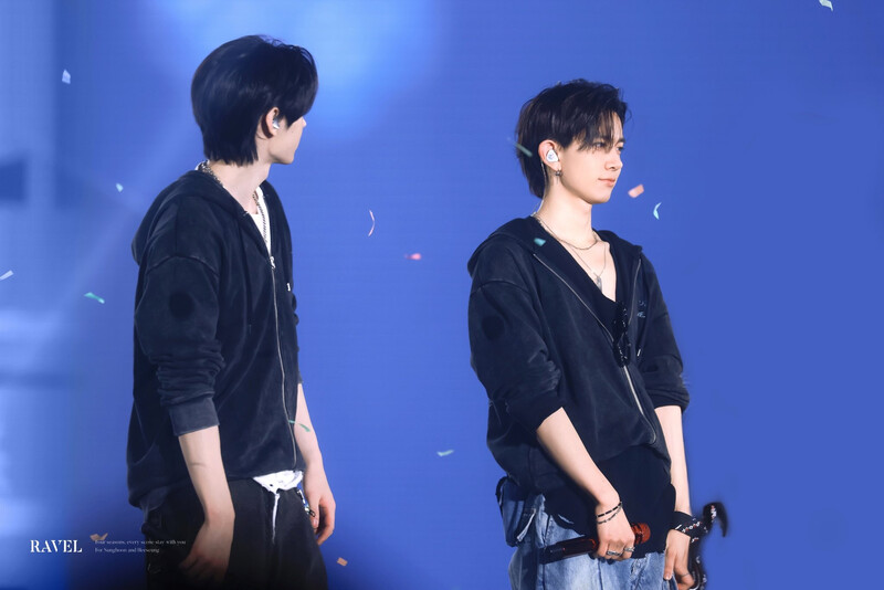 241229 ENHYPEN WORLD TOUR<WALK THE LINE> IN FUKUOKA DAY 2 | SUNGHOON & HEESEUNG documents 2