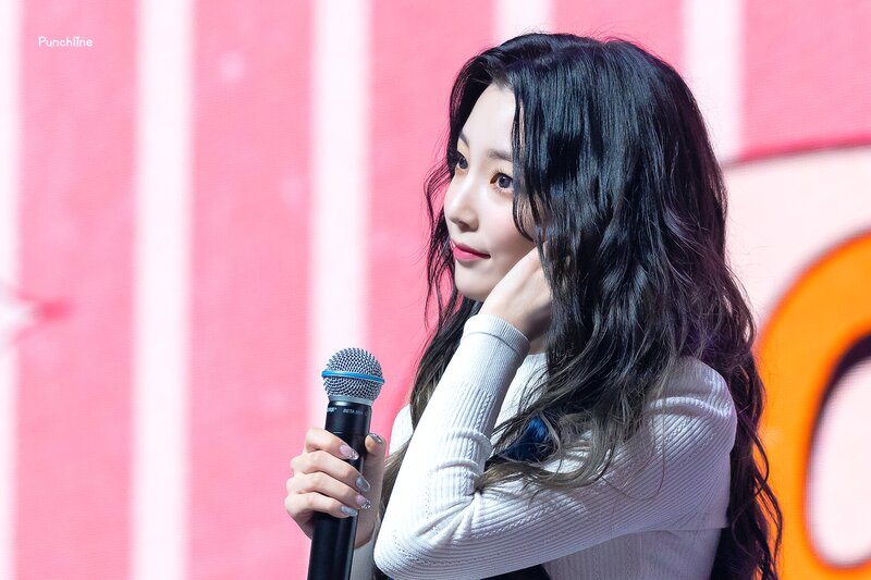 210517 Rocket Punch Yeonhee 'Ring Ring' Press Conference documents 4