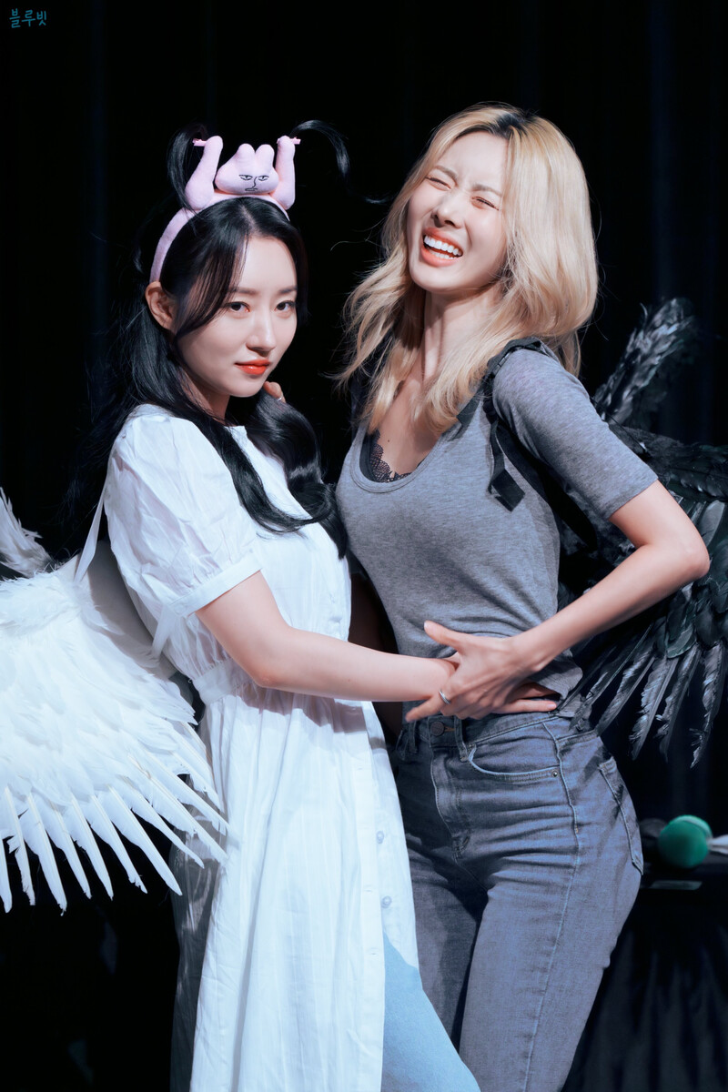 241012 Dreamcatcher SuA & Yoohyeon - SoundWave Fansign documents 2