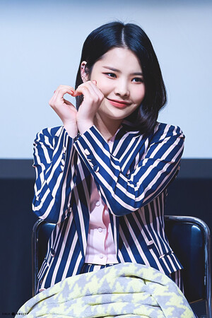 180401 Weki Meki Rina at Songpa 'Lucky' Fansign