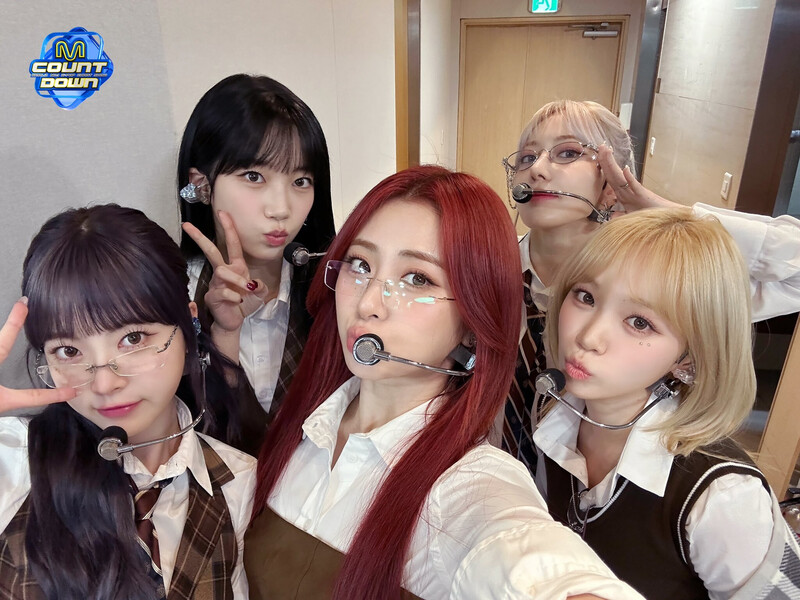 240307 - M COUNTDOWN Twitter Update with LE SSERAFIM documents 1