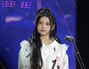 250104 ILLIT Wonhee at Golden Disc Awards 2025