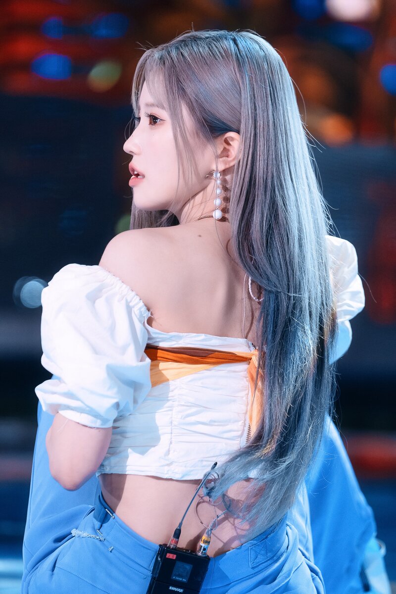 220703 fromis_9 Hayoung - 'Stay This Way' at Inkigayo documents 16
