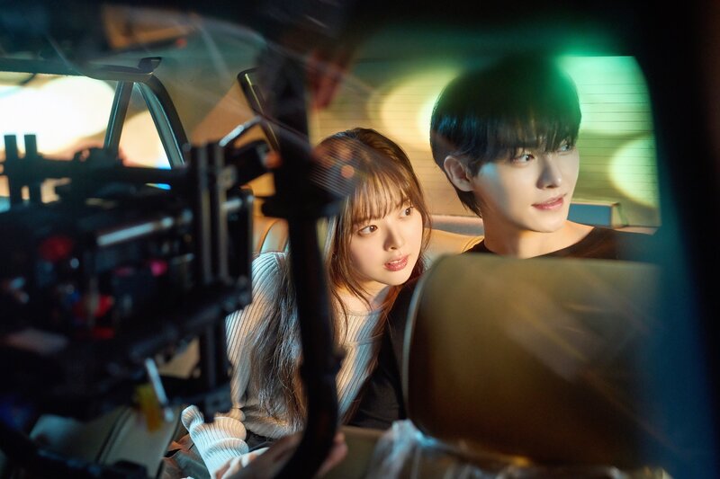 Hyunjun "Backseat" Concept Photos documents 1
