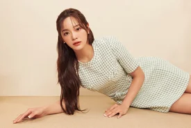 Kim Sejeong for ROEM 2022 SS Collection