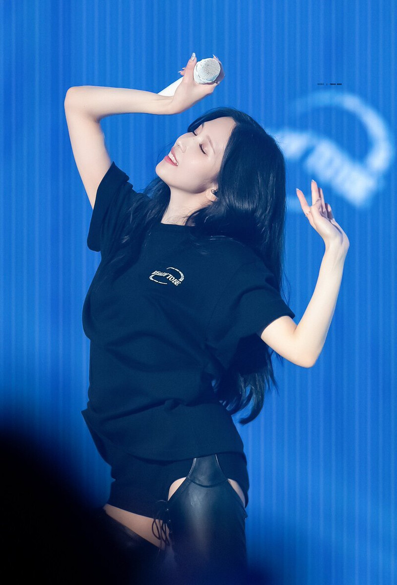 230416 TWICE Mina - ‘READY TO BE’ World Tour in Seoul Day 2 documents 2