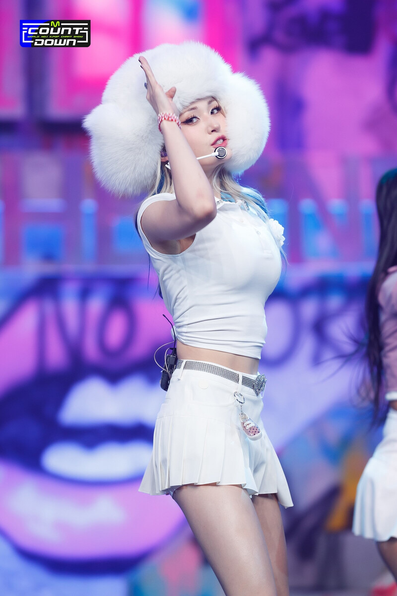 211104 SOMI - 'XOXO' at M Countdown documents 4