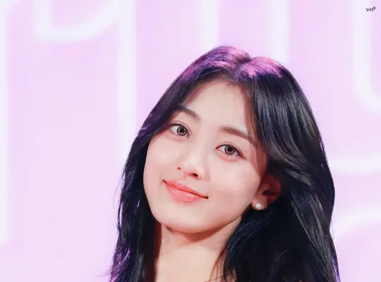 231014 TWICE Jihyo - Lotte Duty Free All Night Party | kpopping