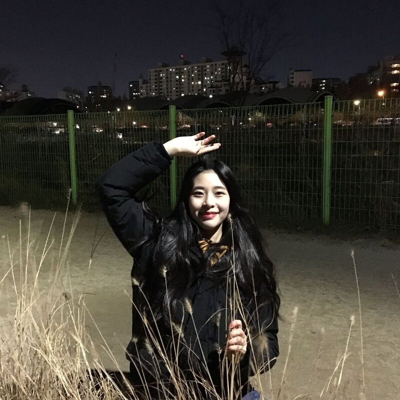 220204 Minju Instagram Update (GWSN) | kpopping