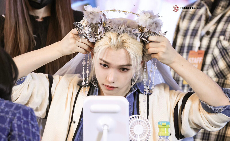 240203 StrayKids Felix - KMS Fansign Event documents 22