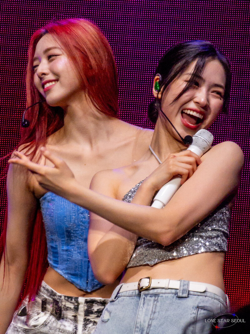 240616 Yuna & Ryujin - ITZY 2nd World Tour 'BORN TO BE' in IRVING documents 2