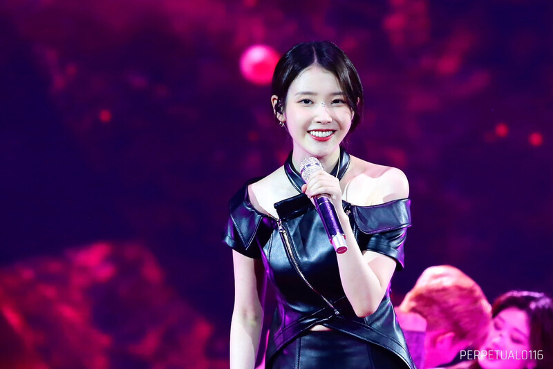 240621 IU - ‘H.E.R.’ World Tour in London documents 22