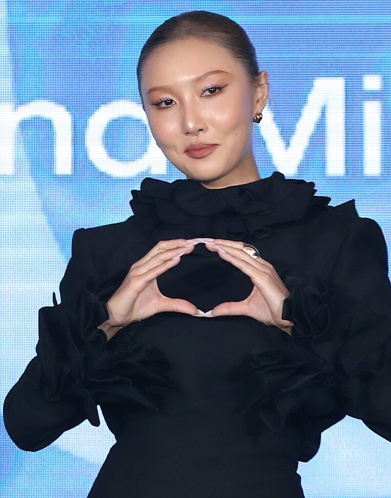 240919 #Hwasa 2nd Mini Album [O] Press Conference documents 4