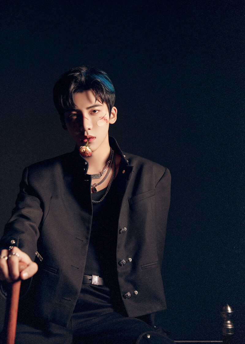 Ding Zeren 'Black' Concept Teaser Images documents 1