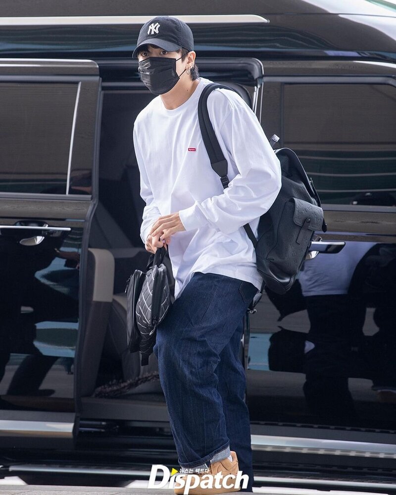 May 28, 2022 Jungkook at Incheon International Airport Departing for the United States documents 3