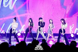 181215 Red Velvet "Really Bad Boy" at Music Core
