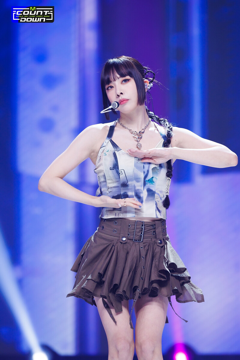 230803 BBGIRLS Eunji - 'ONE MORE TIME' at M COUNTDOWN documents 9