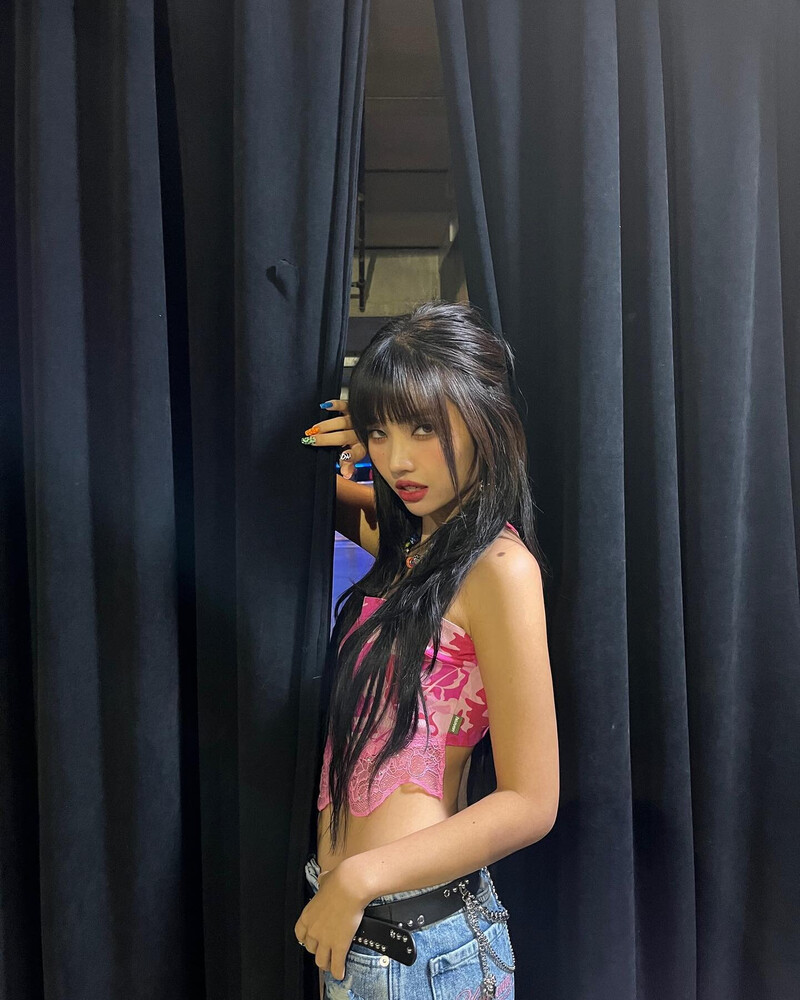 230821 - (G)I-DLE SOYEON Instagram Update | kpopping