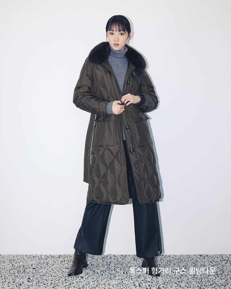 LEE SUNG KYUNG for The AtG 2022 Winter Collection documents 7