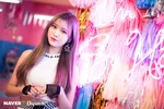 Momoland Jane - "I'm So Hot" music video filming by Naver x Dispatch