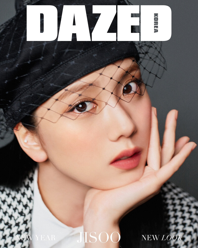 BLACKPINK Jisoo for Dazed Korea Magazine January 2022 Issue documents 5