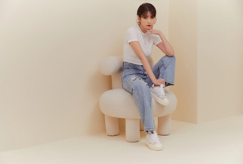 IU for New Balance 2022 CT302 Shoes documents 5