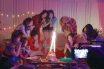 171226 TWICE Starcast - Merry & Happy MV Behind