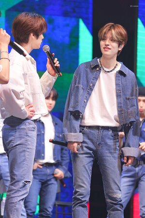 230120 Lee Know & Seungmin - Stray Kids x BENCH Fanmeeting in Manila
